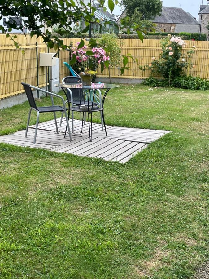 Chambre Studio Familiale La Brandonniere Courson Exterior photo